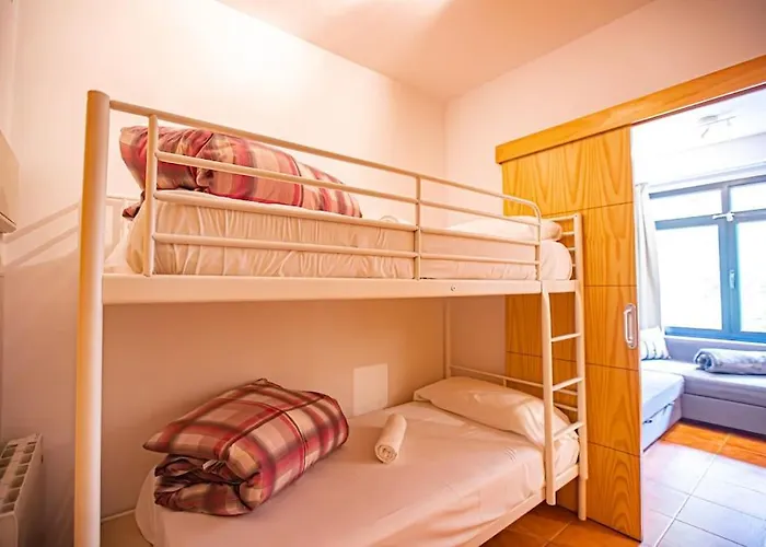 Holidays, Estudio Jara, Gorbea 2 Pax